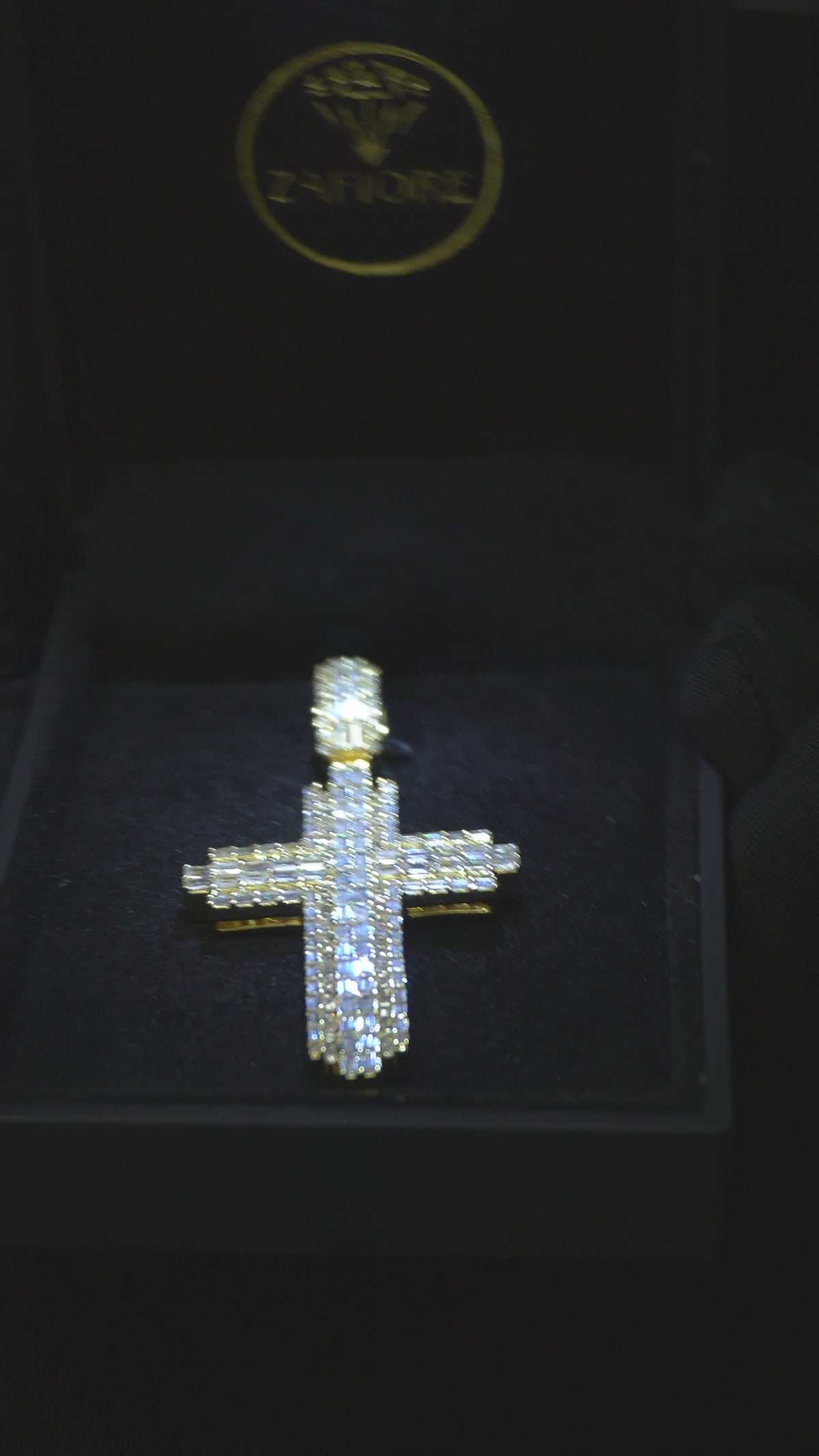 Pendant Cruz Piedra Baguette